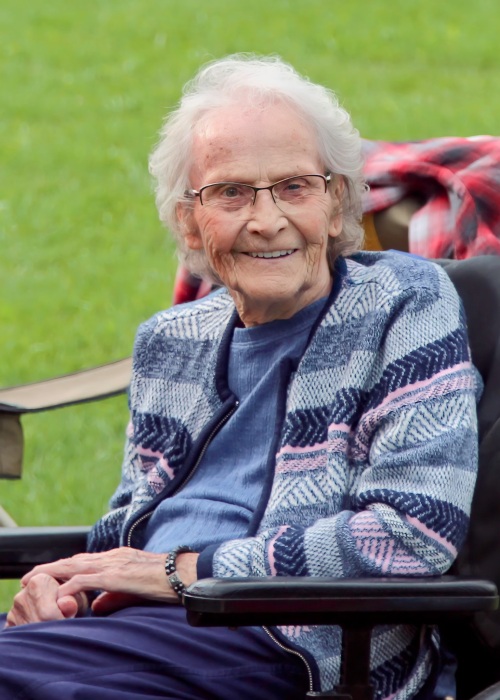 Hilda Schmidt Obituary February 10, 2022 Wombold Family Funeral