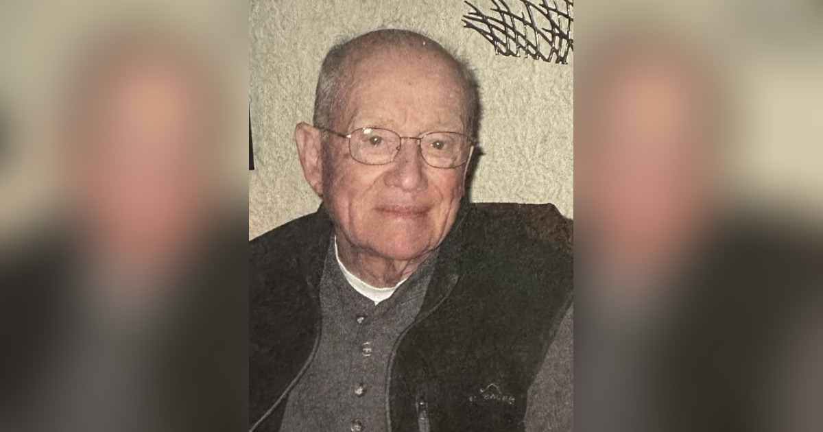 Obituary for Gunder Paul Gundersen Cox Funeral Home
