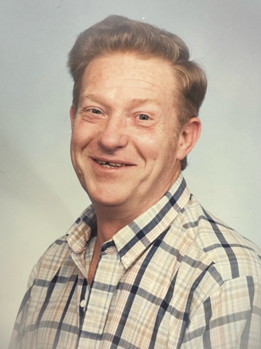 Obituary for Willard "Red" D. Stutler Cox Funeral Home