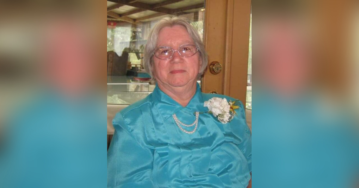 Obituary for Joan Elaine Wachob | Gateway-Forest Lawn Funeral Home