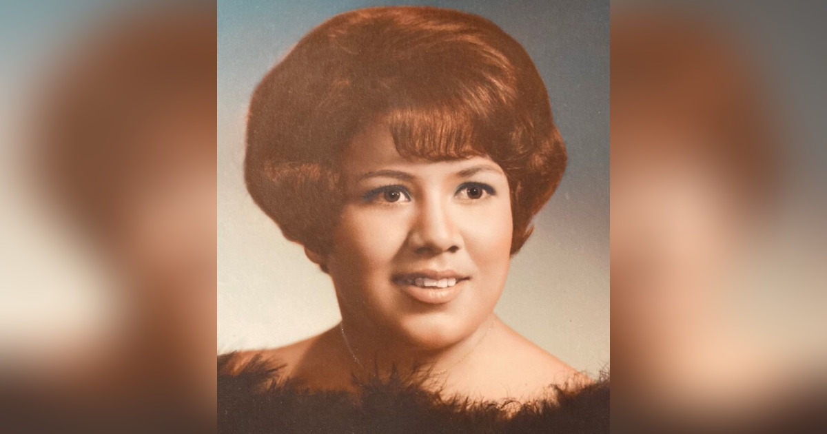 Obituary for Maria Dolores (Castillo) Sloan Bridges Cameron Funeral