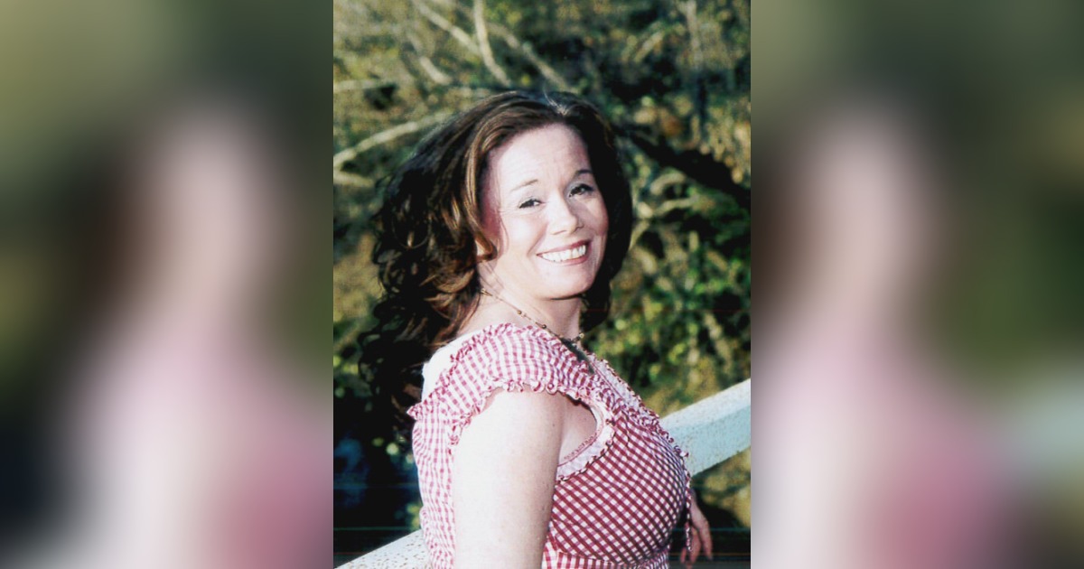 Obituary for Sherry Marie Dingess | Freeman Funeral Home, Inc.