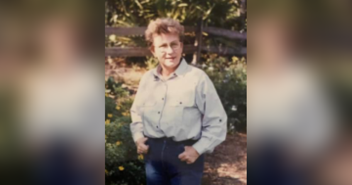 Helen Farrow Obituary October 20, 2022 M. L. Ford & Sons Funeral