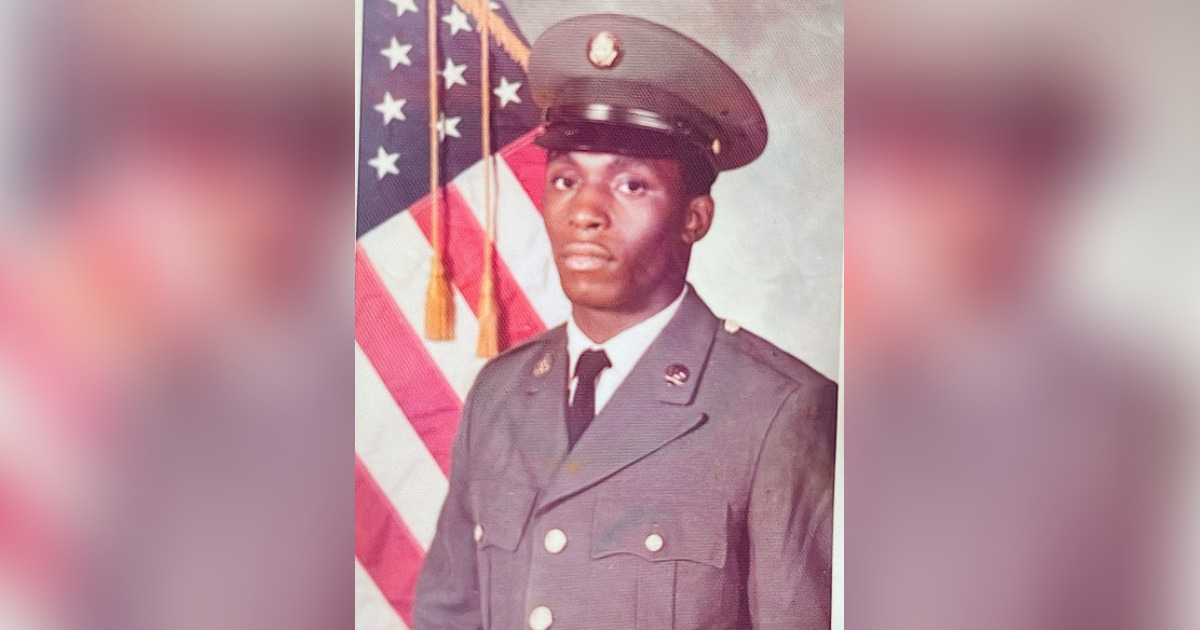 Michael Lavonne Smoot