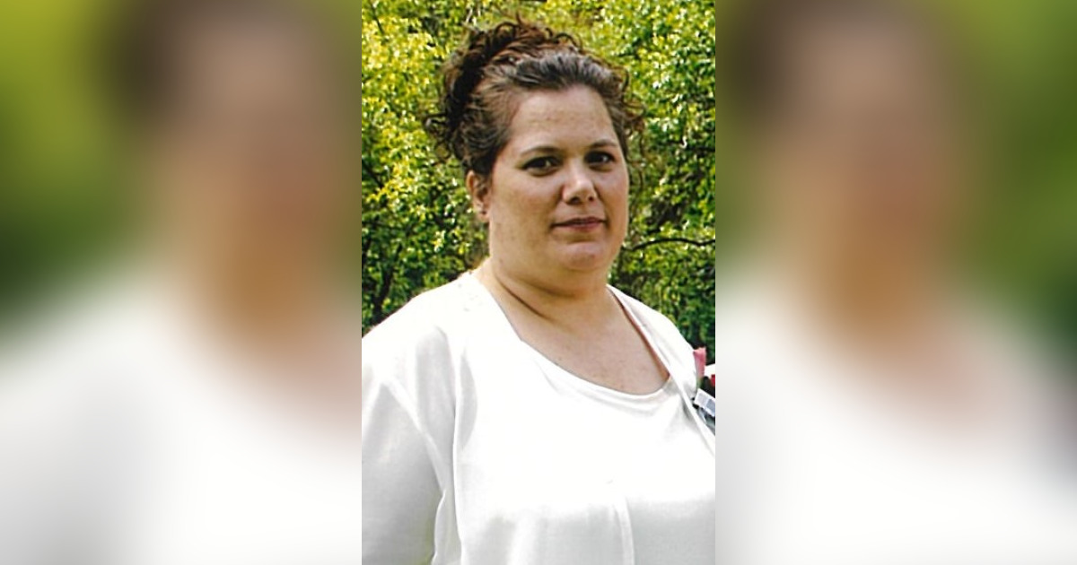 Kelly Garza Obituary June 20, 2022 Reeb Funeral Home Sylvania, OH