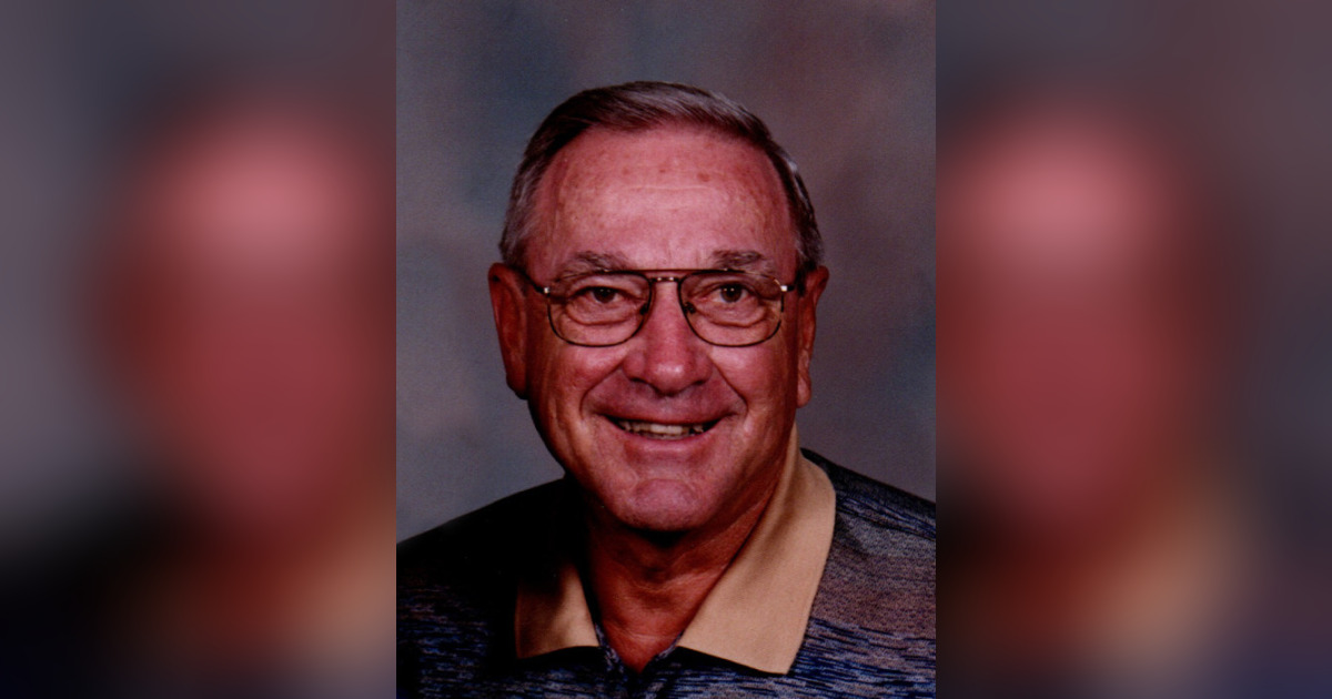 Robert "Bob" Reinke Obituary October 12, 2022 bShinkle Funeral