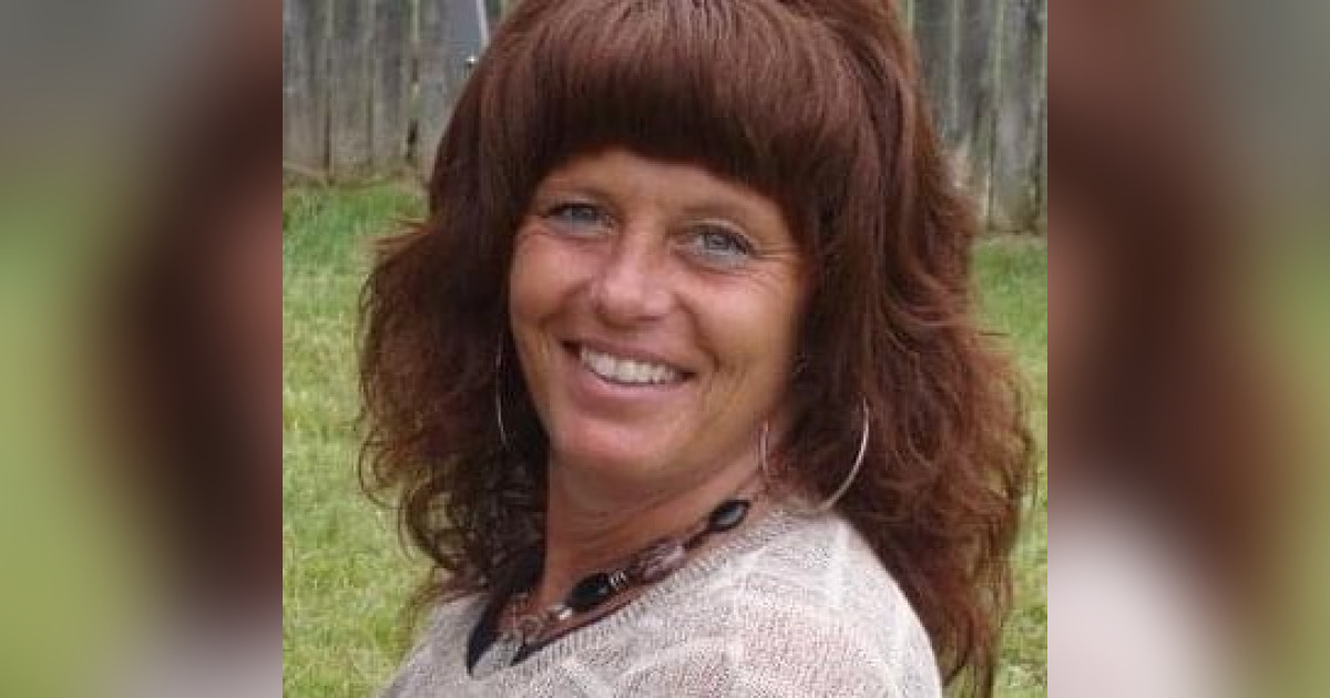 Obituary for Lorrie A. White TRAUB FUNERAL HOME INC.