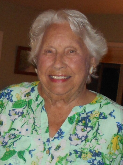 Obituary for Rosalee Wakefield TRAUB FUNERAL HOME INC.