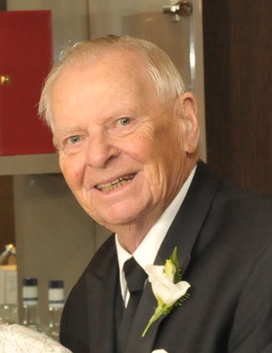 Obituary for Vernon Smithson Tannahill Funeral Home Limited
