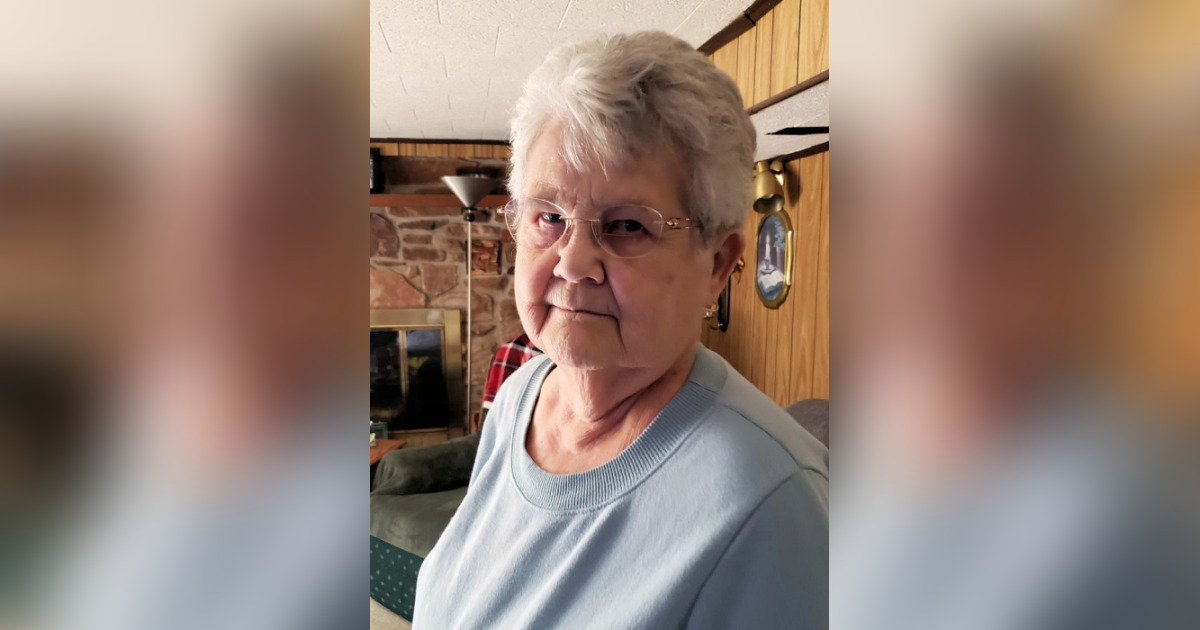 Beverly "Annie" Bowyer