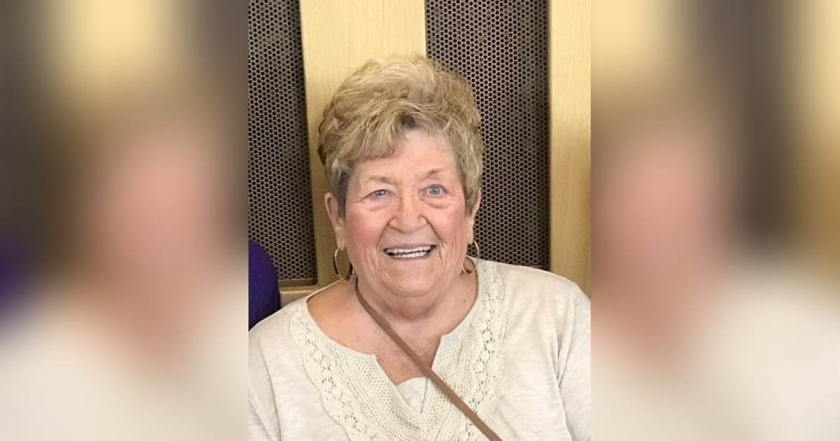 Obituary for Sadona Fay (McFadden) Lowe FlowersLeedy & Allen Funeral