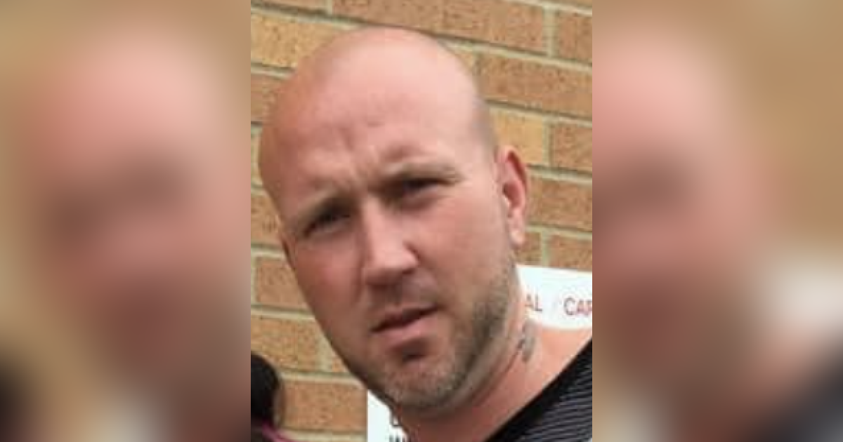 Obituary for Dustin Allen Patterson, Sr. Burrell Funeral Services