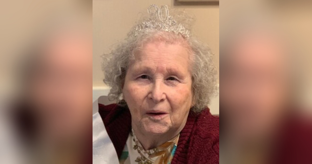 Lenora Hiatt Obituary August 2, 2023 Shirley & Stout, Hasler