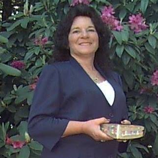 Obituary for ELAINE JOYCE (BOHANNON) YATES | Miles Funeral Home