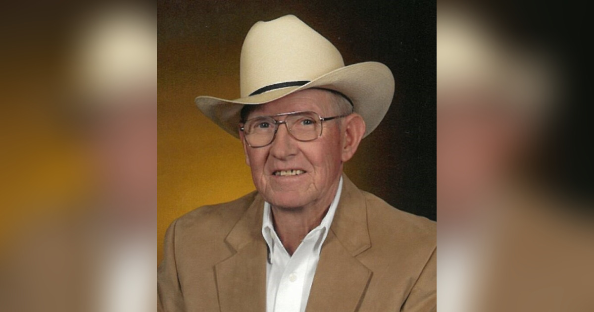 Obituary for Raymon Lunsford | Henson-Novak Funeral Directors