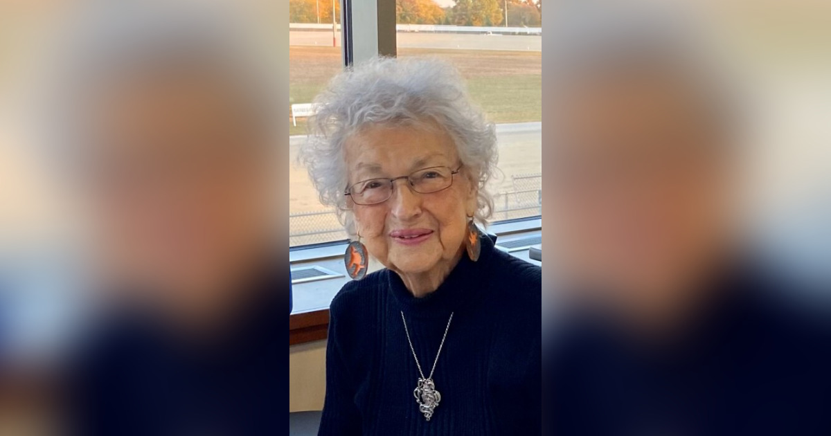 Gloria PetersMoorman