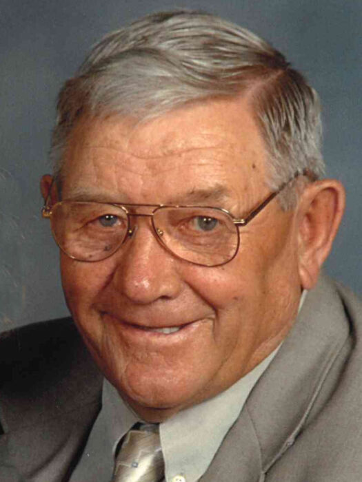 Earl Larson Obituary July 12, 2021 Harvey Anderson & Johnson