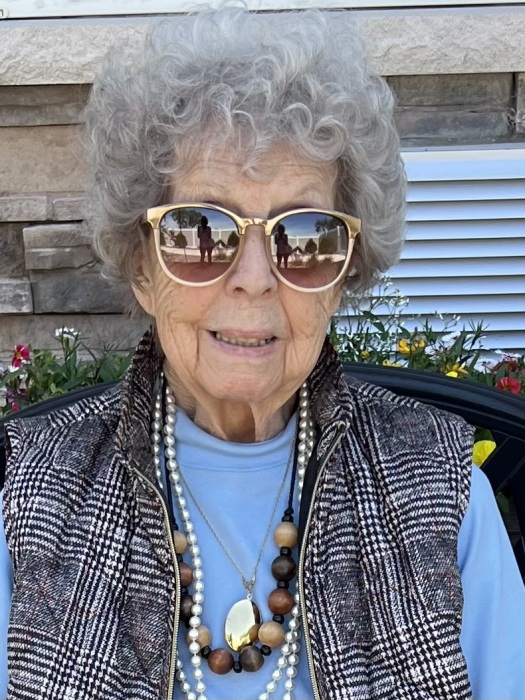 Ione Pierson Obituary October 8, 2022 BurnhamOurs Funeral Home Chetek, WI