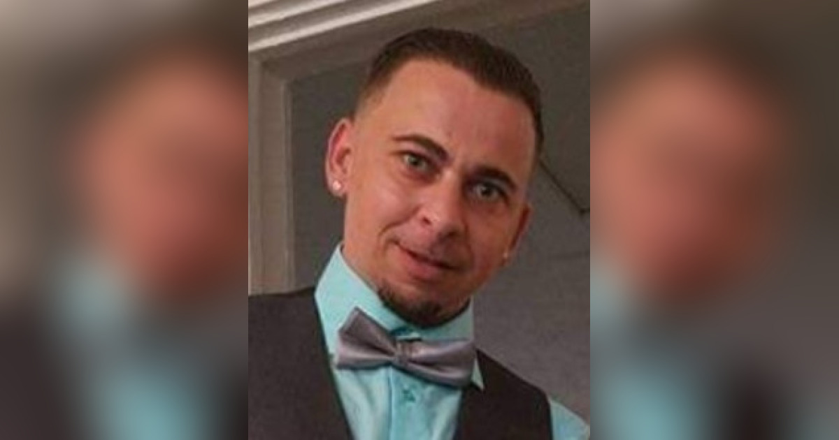 Shawn Evans Obituary October 10, 2022 Heritage Funeral Home Red