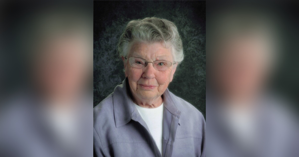 Evelyn "Dixie" Hanson