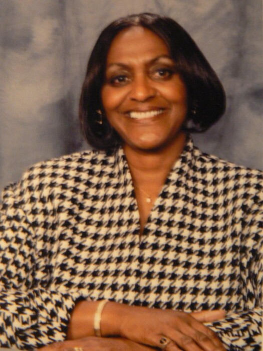Obituary for Elaine R Smith Carter Funeral Homes, Inc.