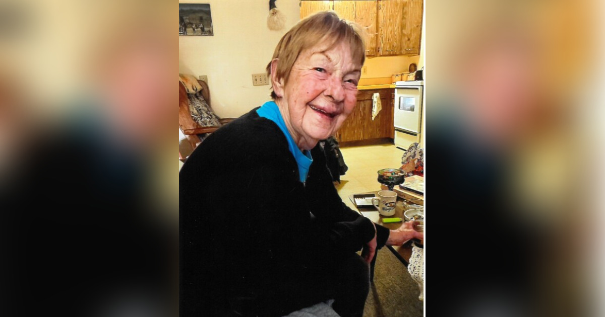 Lucille Debeuckelaere Obituary March 25, 2023 SneathStrilchuk