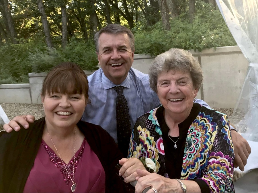 Nettie Nakonechny Obituary June 15, 2023 SneathStrilchuk Funeral