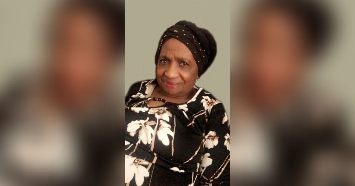 Obituary for Versie L Smith HartzlerGutermuthInman Funeral Home Inc.