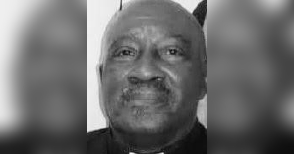 Obituary for Deacon Tom "Pep" Irby Lopes Funeral Home