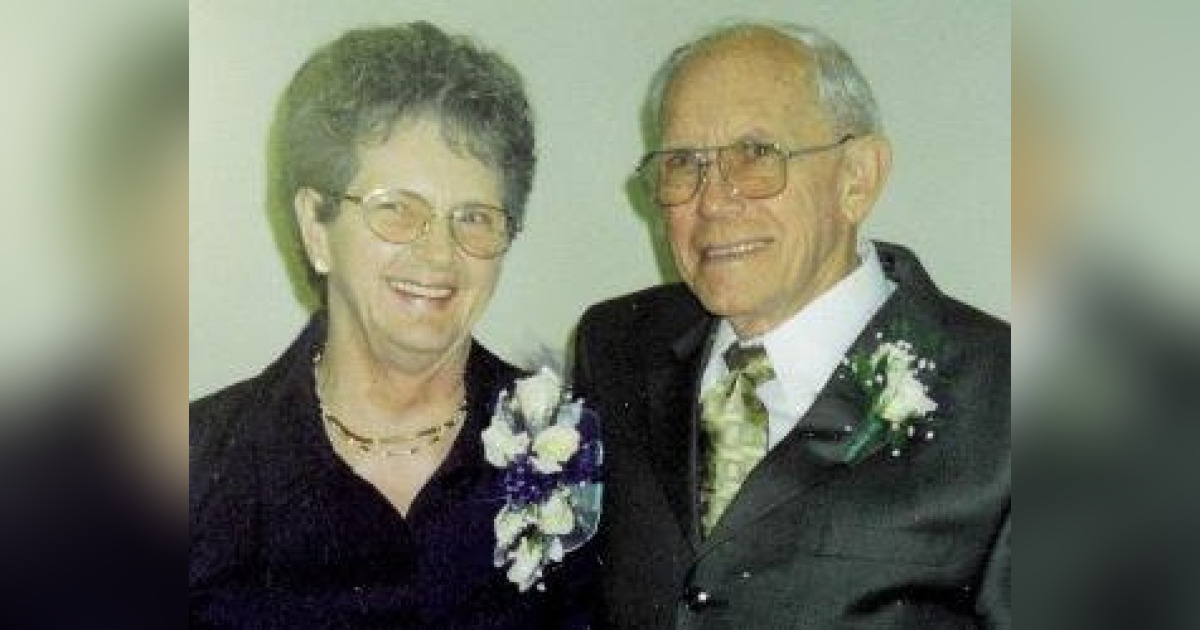 Carolyn Joanne Holland