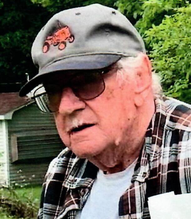 Obituary for Charles Stapleton November 8, 2020 Akers Funeral Home