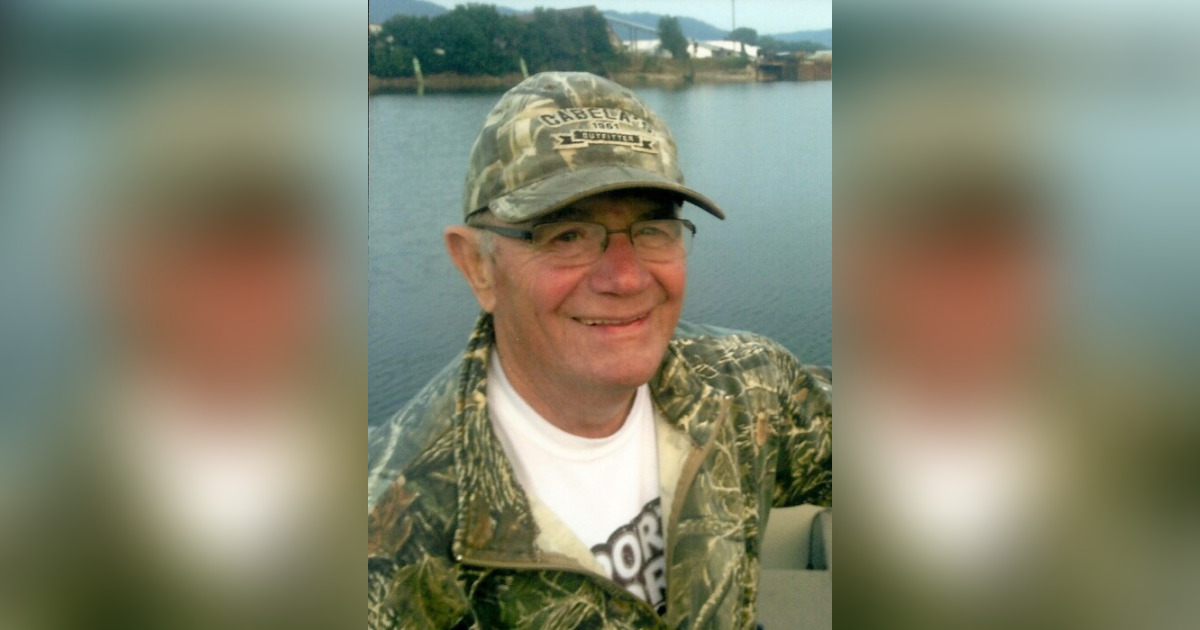 Robert "Bob" Schneider