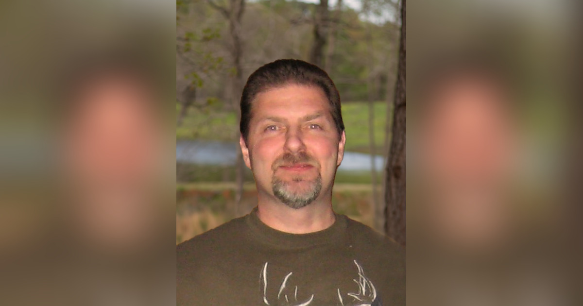 Obituary for Timothy Carlton Warren Lawrence Funeral Home