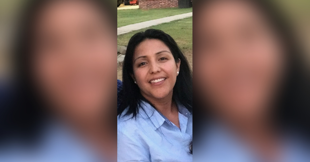 Alejandra Gonzalez De Blanco