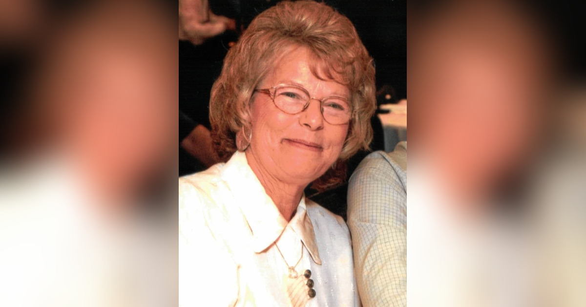 Obituary for Bonnie L. (Hoffman) DeCant Barnes Funeral Chapel