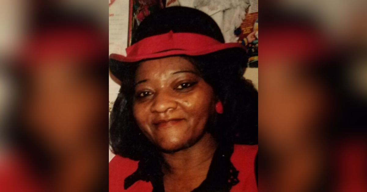 Ms. Earnestine Davis