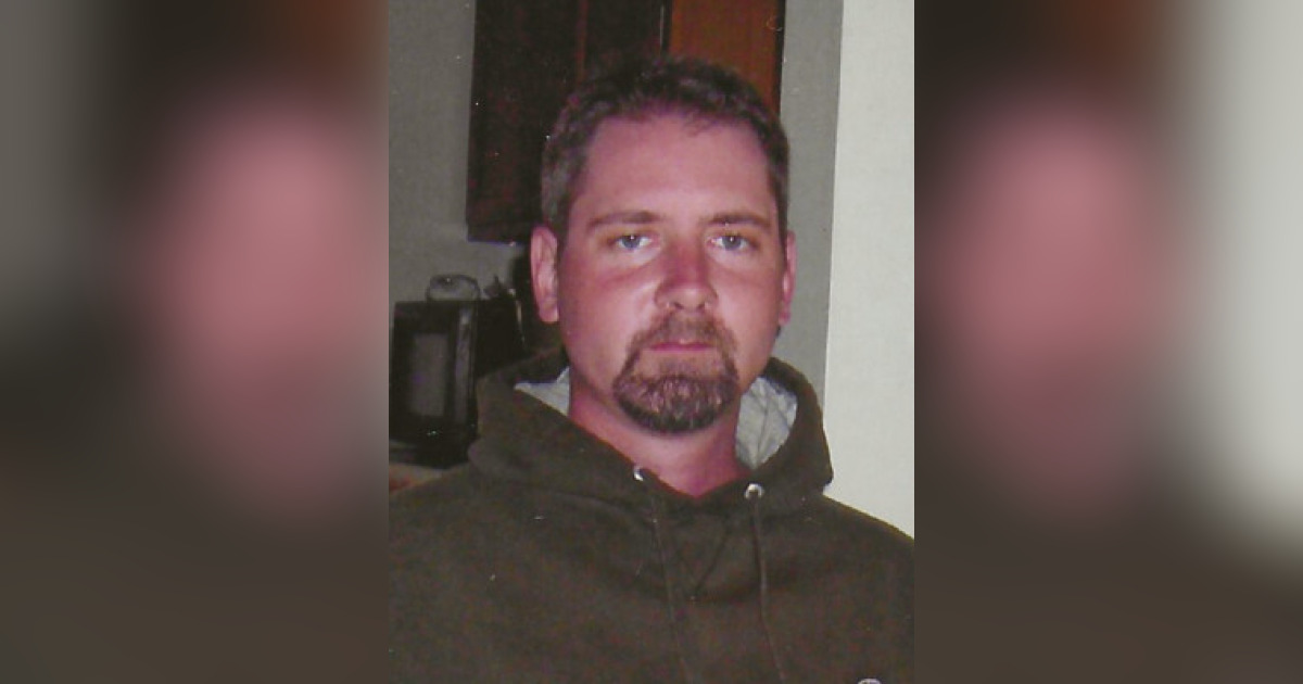 Obituary for Christopher "Chris" Dyksinski O'Neill Funeral Home, Inc.