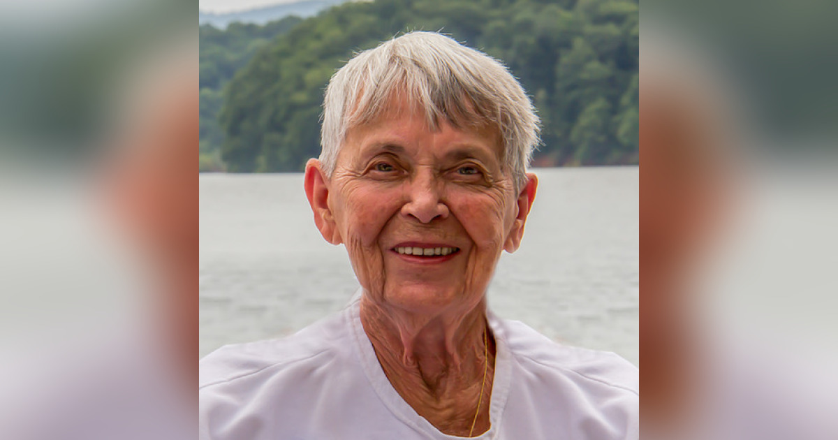 Dorothy Blomberg Obituary October 16, 2022 Cyril F. Mullins Funeral