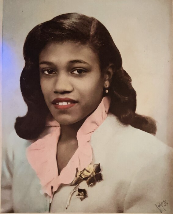 MARY HOOKS Obituary June 24, 2023 Woods Funeral Home Ltd. Chicago