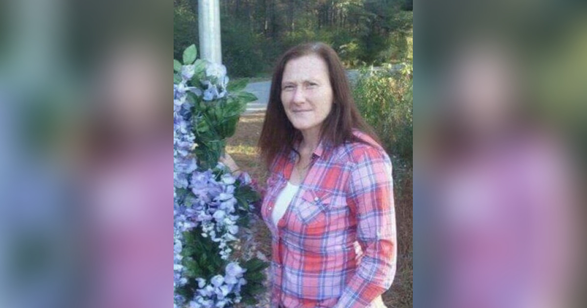 Obituary for Michell Williams Lewis April 25, 2022 Waynesboro,MS