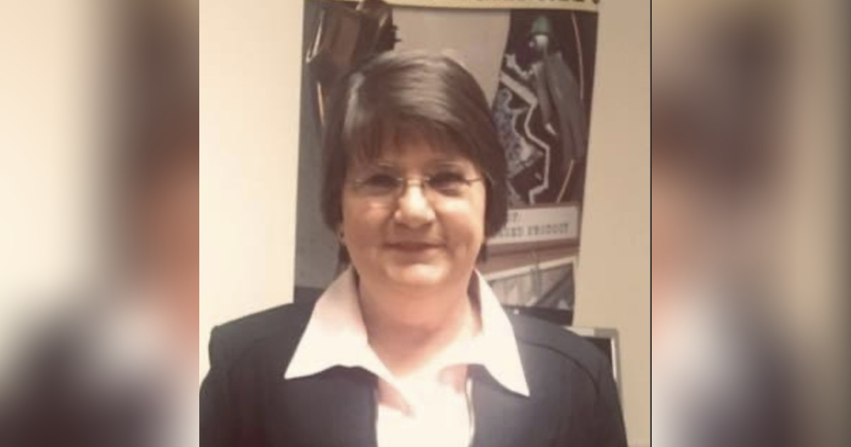 Obituary for Tammie Newton Davison St. Stephens Funeral Home, LLC.