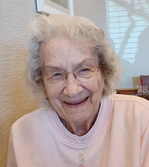 Mae Davis Obituary April 6, 2023 Cromes Funeral Home & Crematory