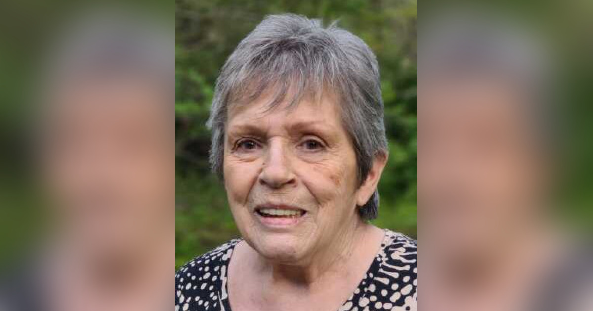 Obituary for Gladys Mona "B" Clark Henderson Asheville Area