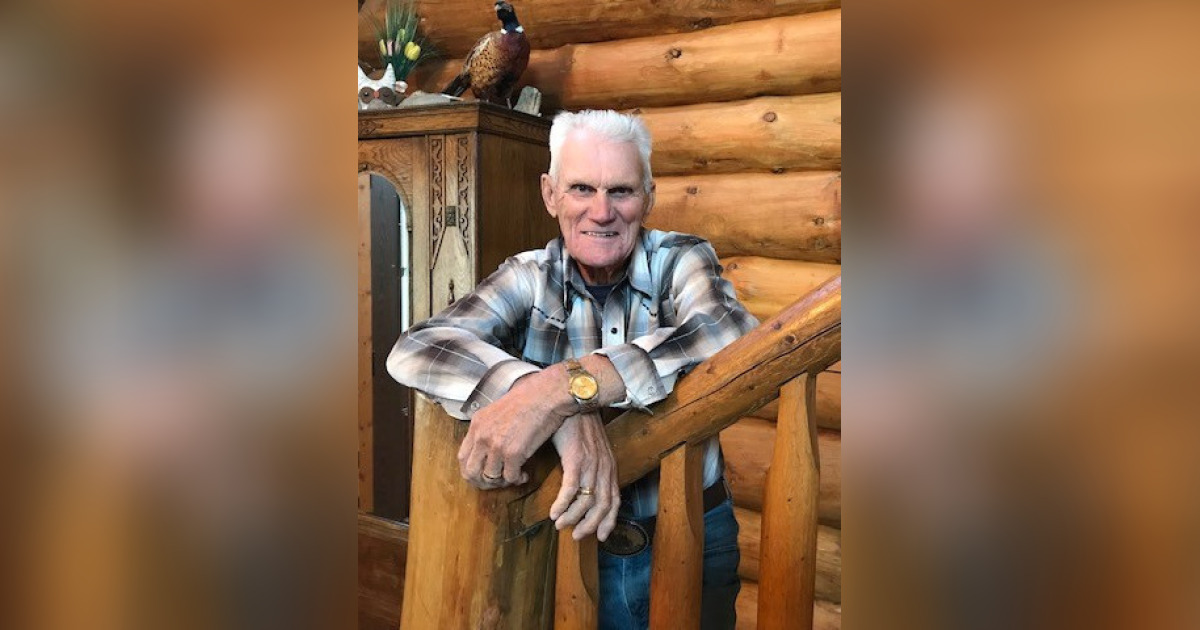 Huggins Obituary May 26, 2022 Edson Funeral Home Ltd