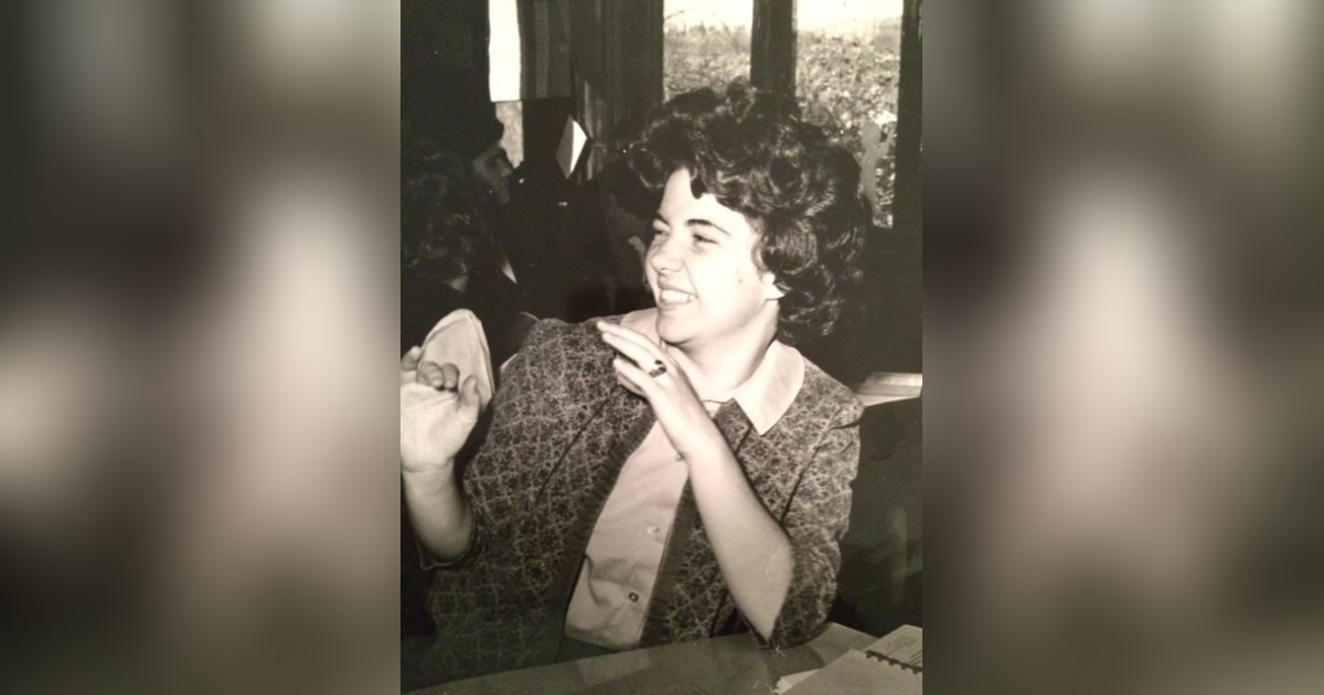 Patricia "Pat" Straka