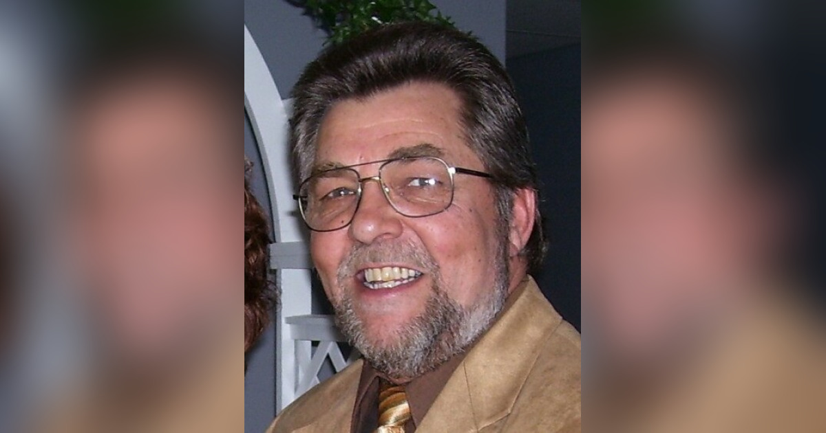 Obituary for Johnny L. Wykert | Middendorf-Bullock Funeral Homes