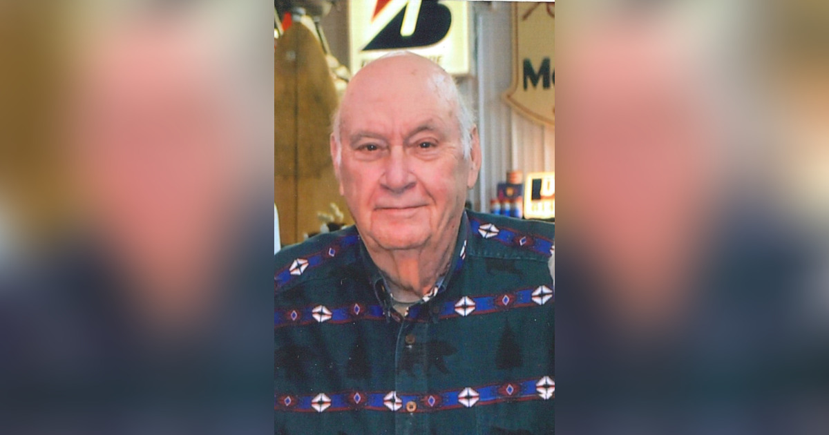 Kenneth "Kenny" Rush