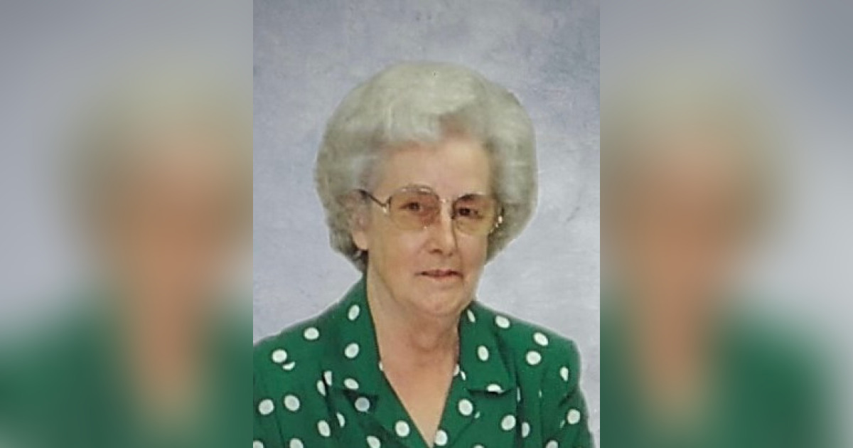 Lois "Claudine" Halbert