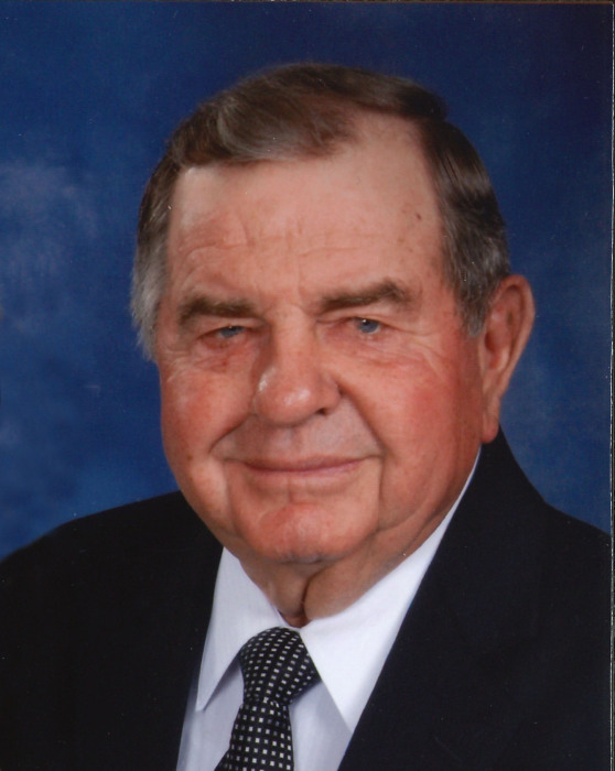 Herman Helgen Obituary December 19, 2023 Plummer Funeral Home Litchfield, IL