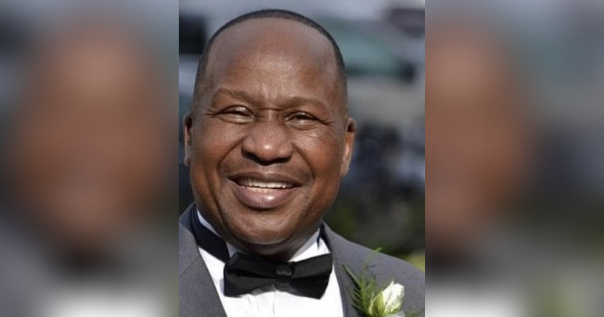 Sr. Minister Kenneth Mckinney